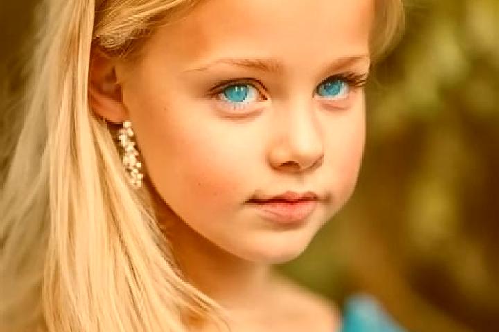 Abigail, 29, a blonde blue-eyed ebony companion based in Nantan. Offering Roleplay, Overnight, Striptease, Dinner Date. Available for incall and outcall, ove...