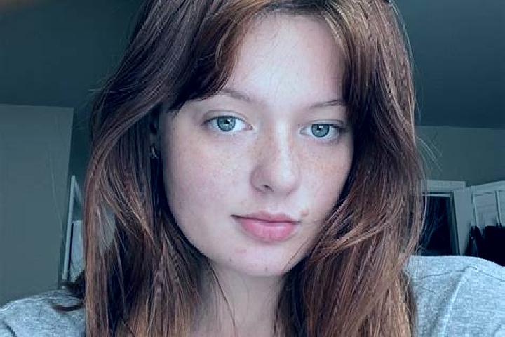 Abigail, 29, a red brown-eyed caucasian companion based in As Sabkhah. Offering Domination, Couples, Overnight, Dinner Date. Available for incall and outcall...