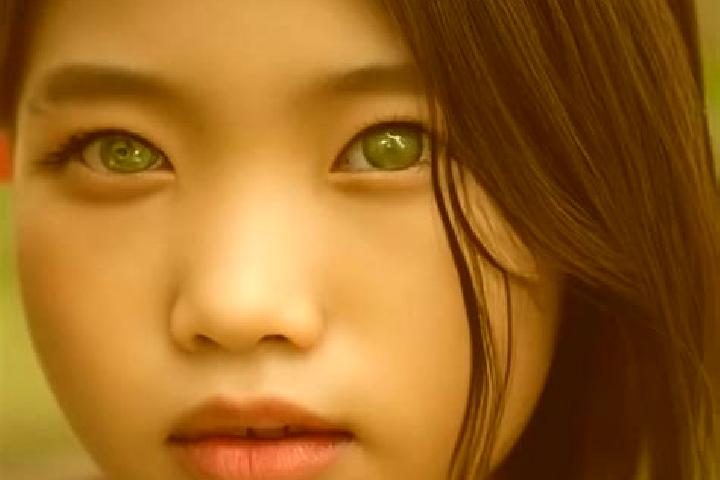 Abigail, 29, a red green-eyed asian companion based in Siriraj. Offering Massage, Party Girl, Roleplay, Striptease, Girlfriend Experience. Available for inca...