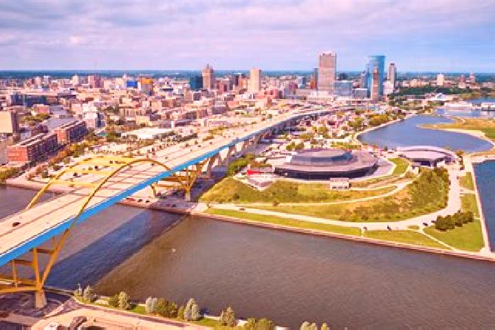 Abigail, 29 — Escort in Milwaukee, United States