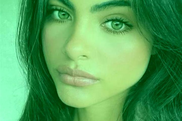 Abigail, 30, a brunette green-eyed indian companion based in Kindamba. Offering Girlfriend Experience, BDSM, Erotic Massage, Travel Companion. Available for ...