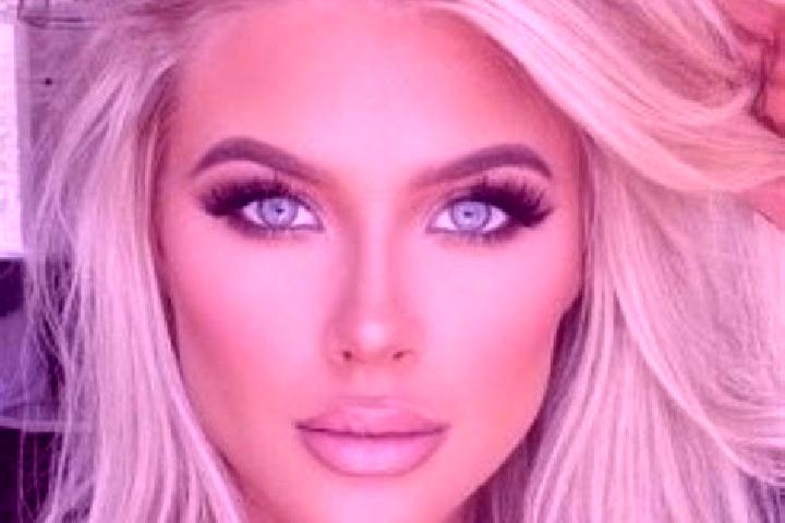 Abigail, 30, a platinum blonde hazel-eyed asian companion based in Maillot. Offering CIM, Erotic Massage, Party Girl. Available for incall and outcall, day a...