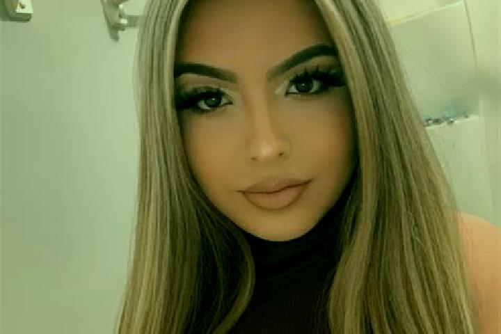 Abigail, 30, a red blue-eyed mixed companion based in Portomarin. Offering Party Girl, Massage, Prostate Massage, 69. Available for incall and outcall, overn...