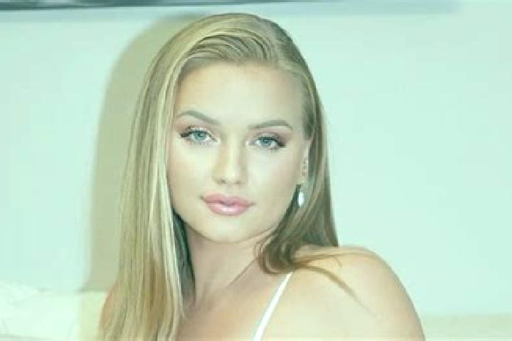 Abigail, 30 — Escort in Gurley, United States