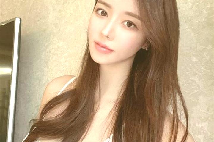 Abigail, 30 — Escort in Quxar, China