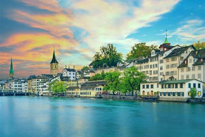 Abigail, 30 — Escort in Root, Switzerland