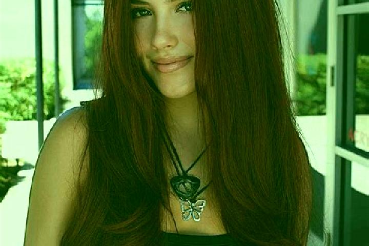Abigail, 31, a auburn dark-eyed mixed companion based in Valmacca. Offering Duos, Domination, Deep French Kissing, Overnight, GFE. Available for incall and o...