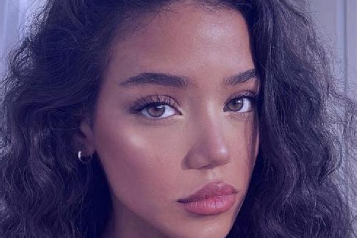 Abigail, 31, a black brown-eyed caucasian companion based in Okanagan Mission. Offering 69, Girlfriend Experience, Duos. Available for incall and outcall, ov...