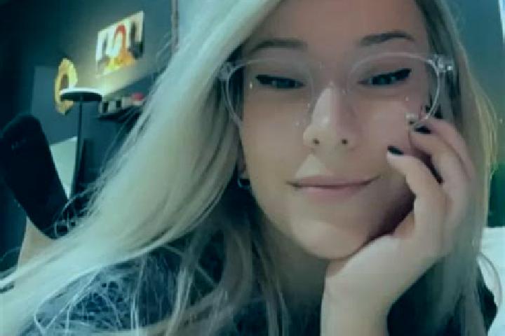 Abigail, 31, a blonde dark-eyed indian companion based in Villargordo del Cabriel. Offering Striptease, Dinner Date, A-Level, Deep French Kissing. Available ...