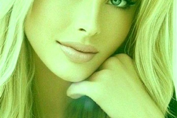 Abigail, 31, a dark blonde blue-eyed caribbean companion based in Ziltendorf. Offering Party Girl, A-Level, Girlfriend Experience. Available for incall and o...