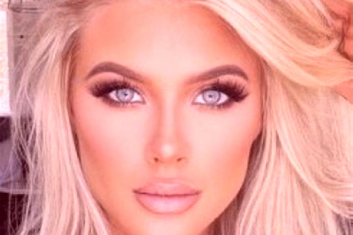 Abigail, 31, a platinum blonde grey-eyed mixed companion based in Campo Belo. Offering Dinner Date, BDSM, Overnight. Available for incall and outcall, overni...