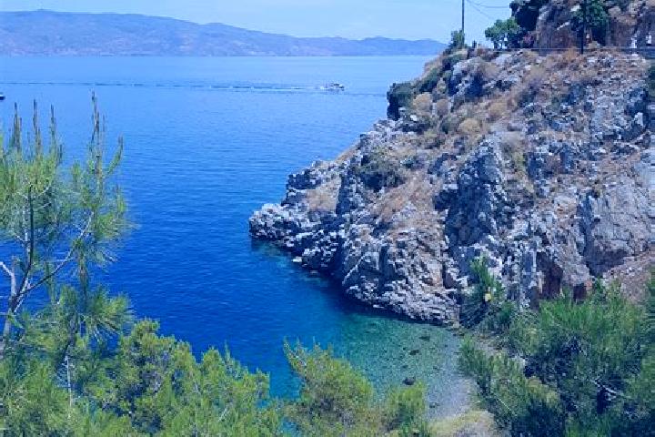 Abigail, 31 — Escort in Longa, Greece