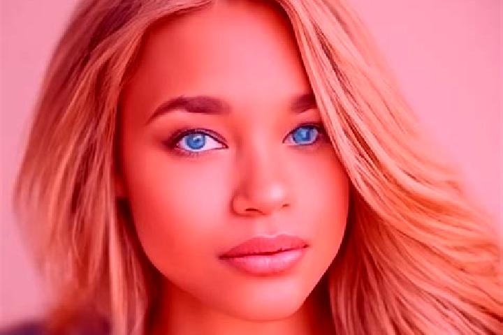 Abigail, 32, a dark blonde blue-eyed latina companion based in Clarendon. Offering Dinner Date, Couples, Roleplay. Available for incall and outcall, overnigh...