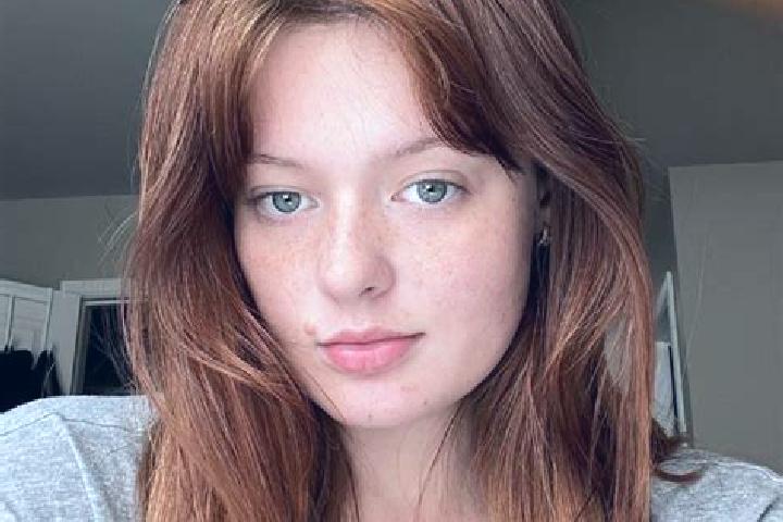 Abigail, 32, a red grey-eyed asian companion based in Ermington. Offering Travel Companion, Roleplay, A-Level, GFE, Dinner Date. Available for incall and out...