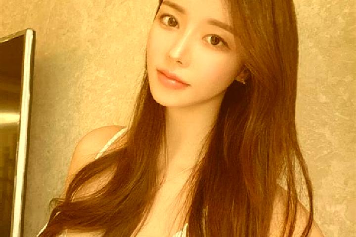 Abigail, 32 — Escort in Housan, China