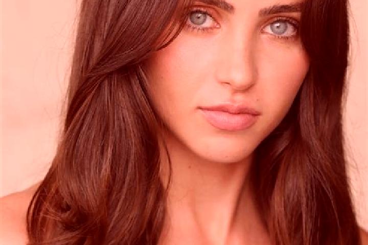 Abigail, 33, a auburn brown-eyed mixed companion based in Alavieska. Offering Erotic Massage, Overnight, Tantra, Massage, Travel Companion. Available for inc...