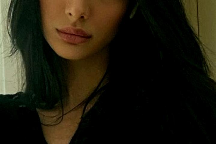 Abigail, 33, a black grey-eyed middle eastern companion based in Gongtan. Offering CIM. Available for incall and outcall, day and evening dates.