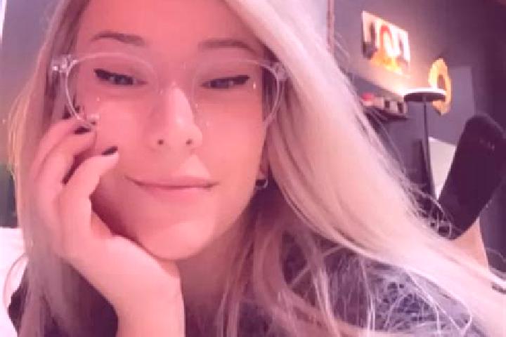 Abigail, 33, a blonde grey-eyed caucasian companion based in Muntenii de Jos. Offering Girlfriend Experience, Overnight, Duos. Available for incall and outca...