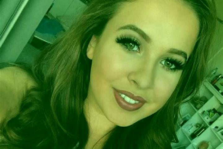Abigail, 33, a brunette amber-eyed latina companion based in Anga. Offering Travel Companion, Overnight, Striptease, Dinner Date. Available for incall and ou...