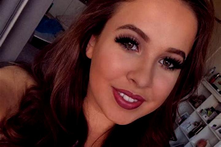 Abigail, 33, a chestnut grey-eyed european companion based in Lunsar. Offering A-Level, Party Girl, Striptease, CIM. Available for incall and outcall, overni...