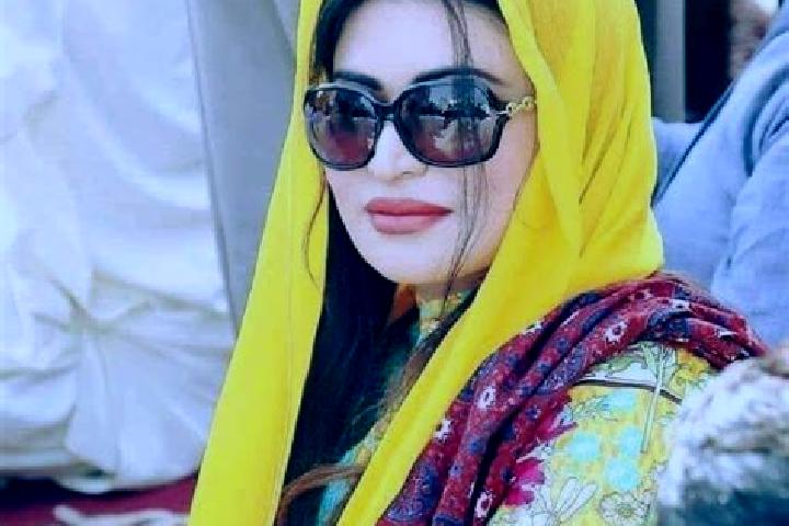 Abigail, 33 — Escort in Mirpur Sakro, Pakistan