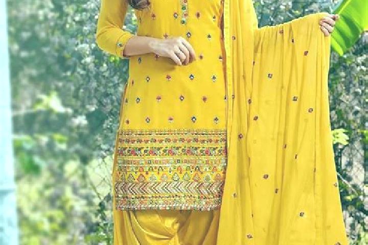 Abigail, 33 — Escort in Patiali, India