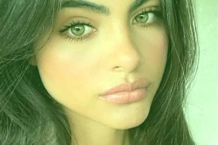 Abigail, 34, a brunette green-eyed european companion based in Richmond. Offering Girlfriend Experience, Striptease. Available for incall and outcall, overni...