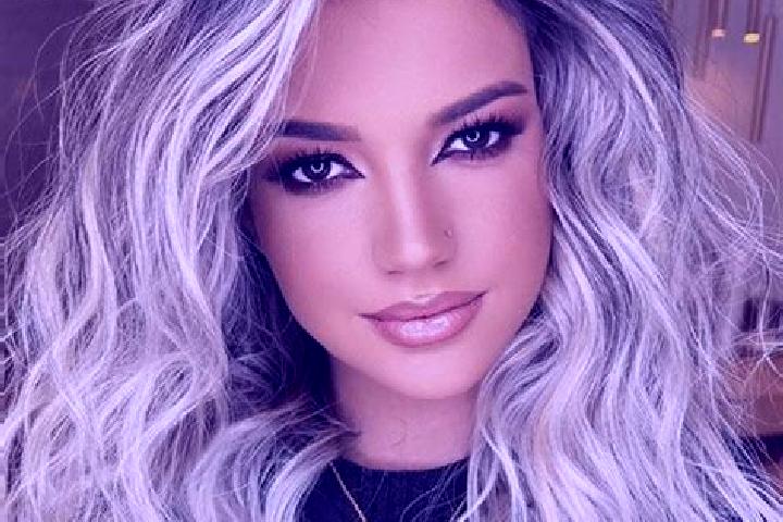 Abigail, 34, a platinum blonde brown-eyed latina companion based in Argir. Offering BDSM, CIM, Dinner Date. Available for incall and outcall, day and evening...