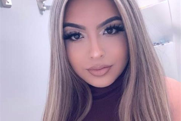 Abigail, 34, a red blue-eyed mixed companion based in Ketou. Offering BDSM, Massage, Striptease, 69, Overnight. Available for incall and outcall, overnight b...
