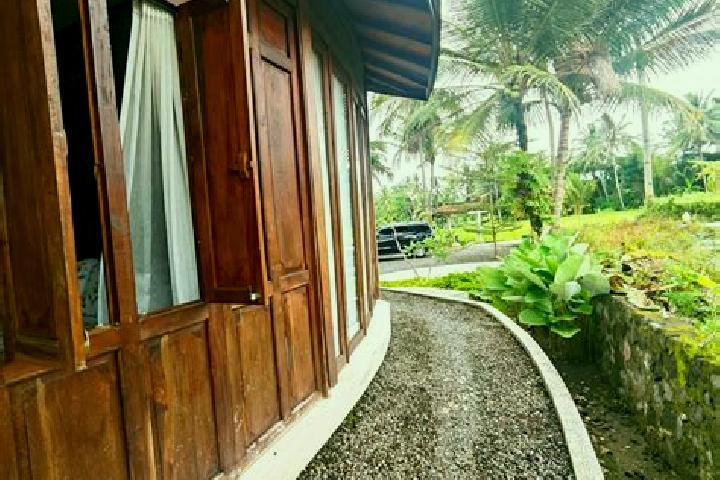 Abigail, 34 — Escort in Cangkringan, Indonesia