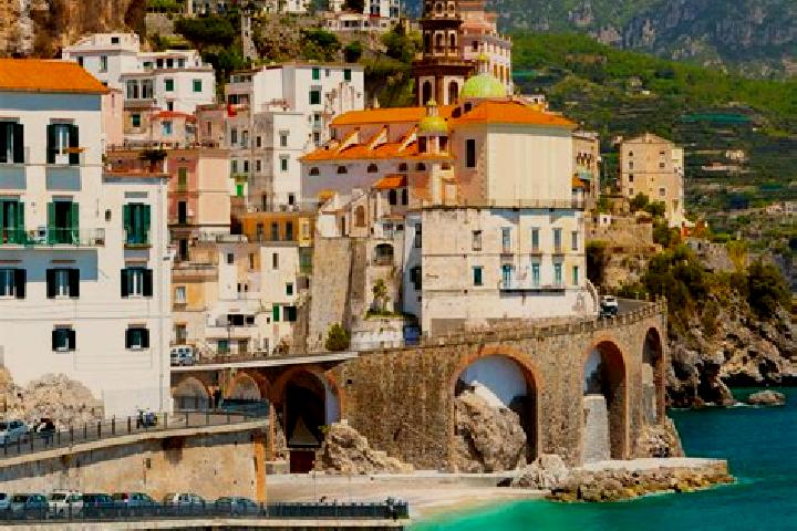 Abigail, 34 — Escort in Cesara, Italy