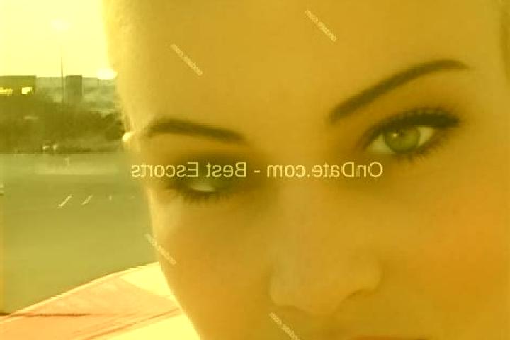 Abigail, 34 — Escort in Draxeni, Romania