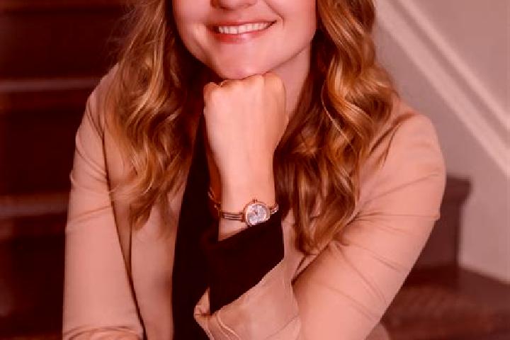 Abigail, 34 — Escort in Ellendale, United States