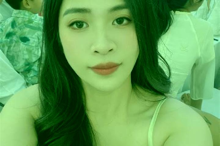 Abigail, 34 — Escort in Huong Thuy, Vietnam