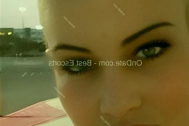 Abigail, 34 — Escort in Stains, France