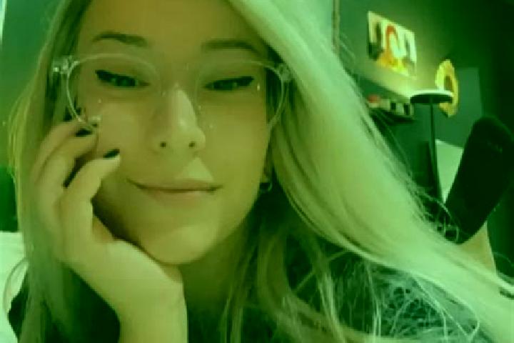 Abigail, 35, a blonde amber-eyed indian companion based in Tampa. Offering OWO, CIM, Domination, GFE, Dinner Date. Available for incall and outcall, overnigh...