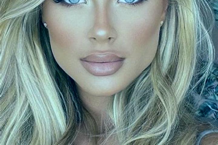 Abigail, 35, a blonde hazel-eyed latina companion based in Varages. Offering GFE, Deep French Kissing, Massage, Domination. Available for incall and outcall,...