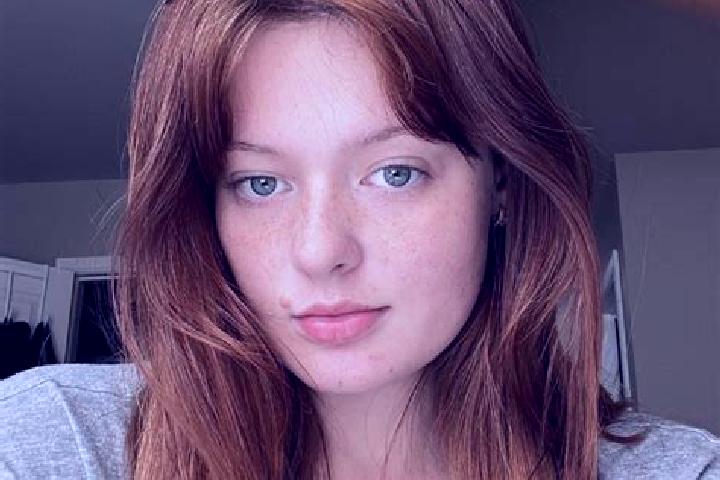 Abigail, 35, a red grey-eyed mixed companion based in Podunajske Biskupice. Offering Prostate Massage, Overnight, Dinner Date. Available for incall and outca...