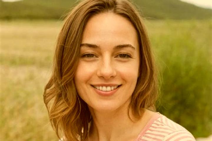 Abigail, 35 — Escort in Bagley, United States