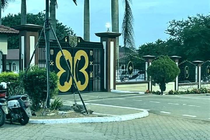 Abigail, 35 — Escort in Kibi, Ghana