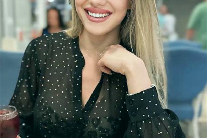 Abigail, 35 — Escort in Kremenchug-Konstantinovskoye, Russia
