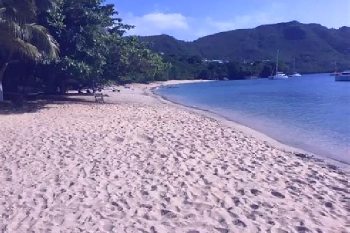 Abigail, 35 — Escort in Petit Bordel, Saint Vincent and the Grenadines