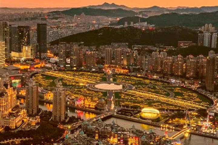 Abigail, 35 — Escort in Qiujia, China