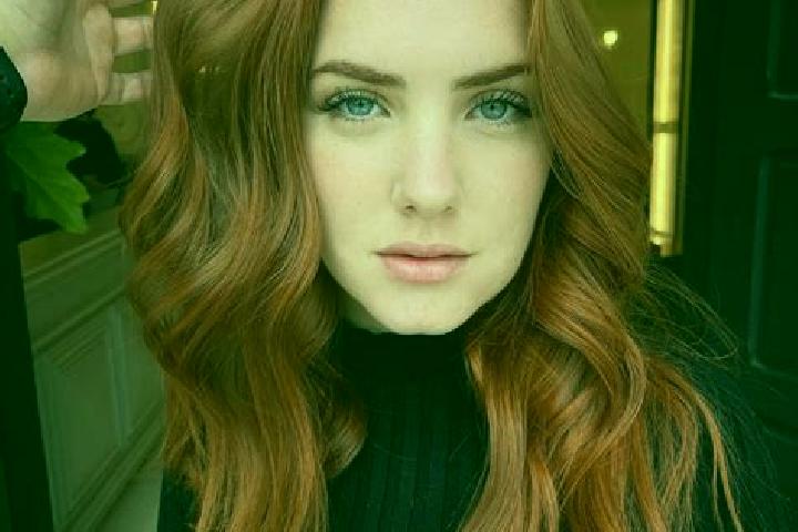 Abigail, 36, a auburn blue-eyed middle eastern companion based in Daingean. Offering Overnight, Couples, Tantra. Available for incall and outcall, day and ev...