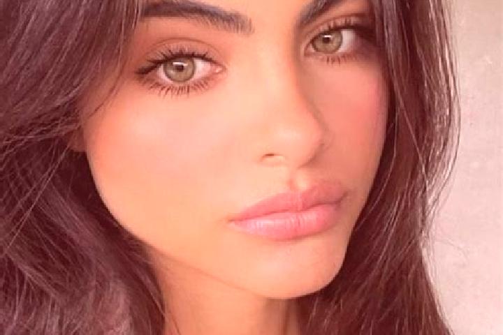 Abigail, 36, a blonde brown-eyed indian companion based in Penig. Offering Deep French Kissing, GFE, Girlfriend Experience, Dinner Date, Duos. Available for ...