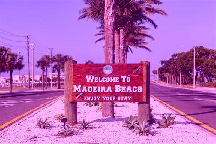 Abigail, 36 — Escort in Madeira Beach, United States
