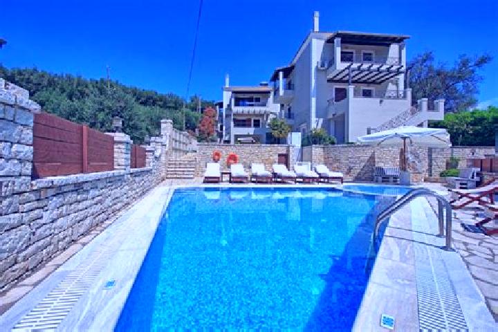Abigail, 36 — Escort in Nymfes, Greece