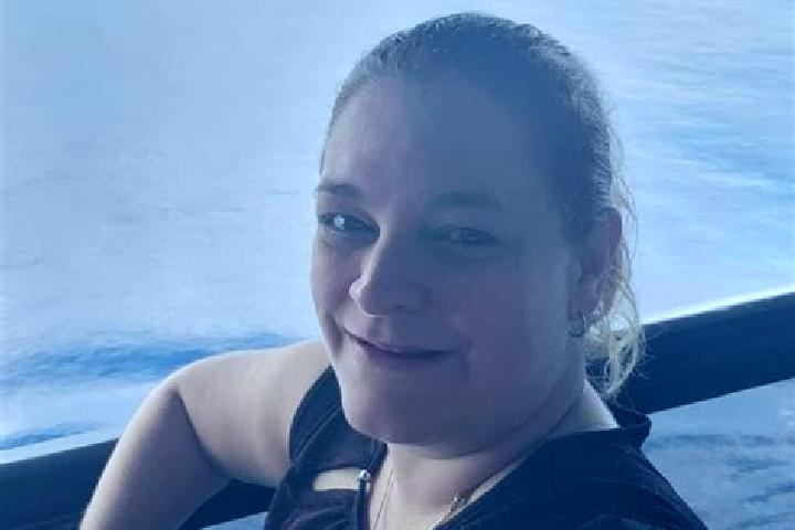 Abigail, 36 — Escort in Ranville, France