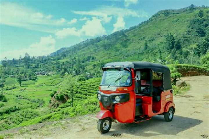 Abigail, 36 — Escort in Tuktuk Sonak, Indonesia