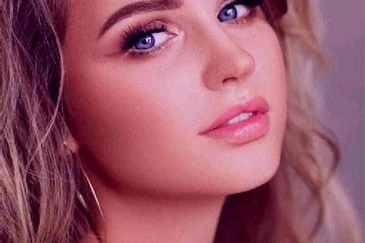Abigail, 37, a dark blonde blue-eyed ebony companion based in Forno di Zoldo. Offering Striptease, A-Level, Massage, GFE, 69. Available for incall and outcal...